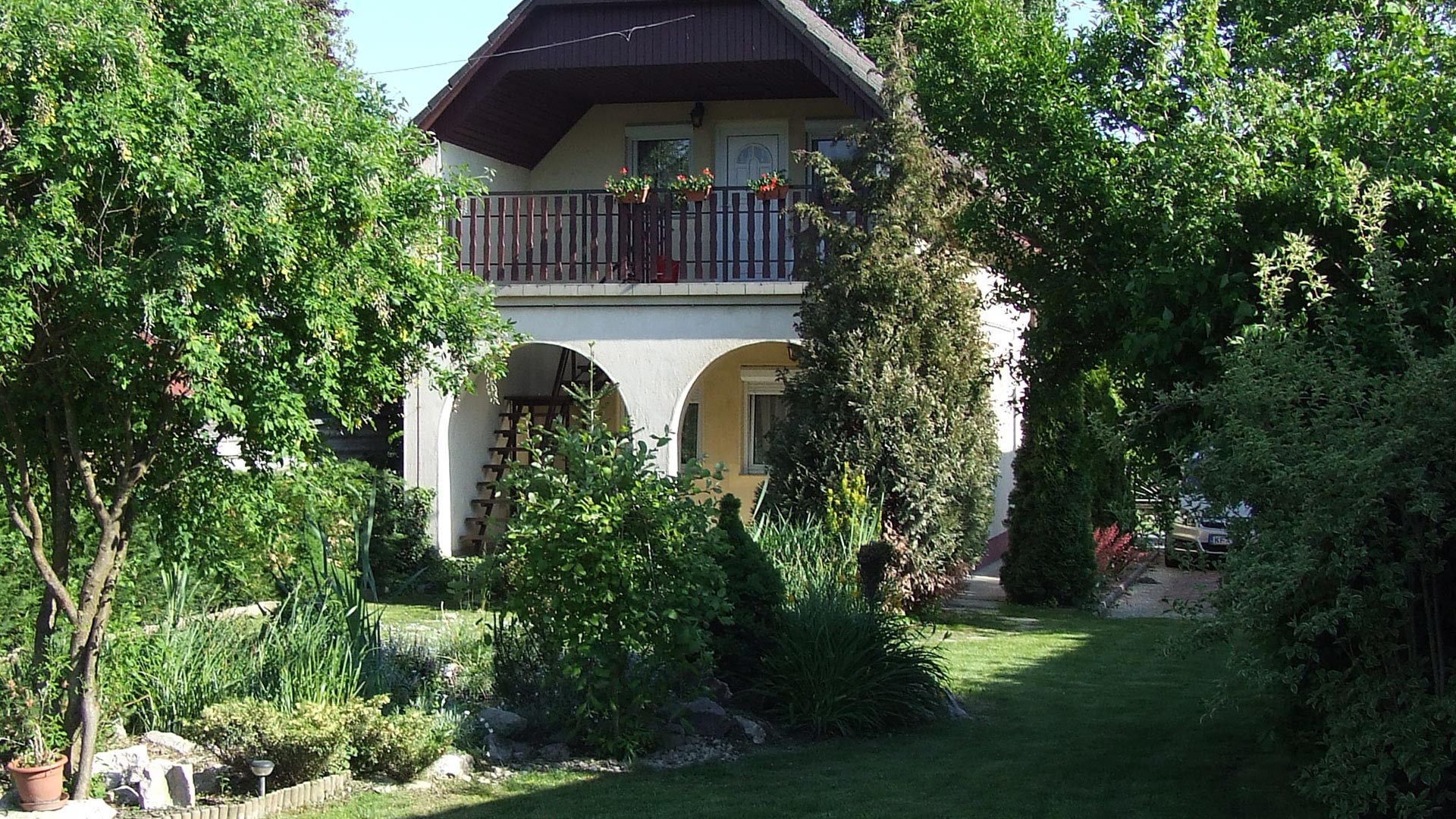 Outdoor Image 1